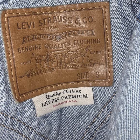 Levi's Women's Vintage Blue Denim Overalls - Picture 6 of 12